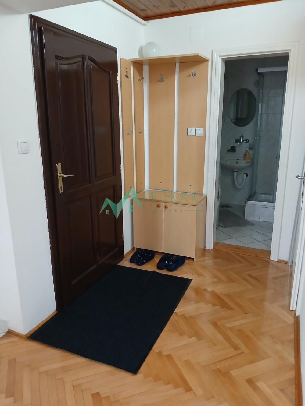 Slika 4 - Jednoiposoban stan za izdavanje, 42m2, 350€