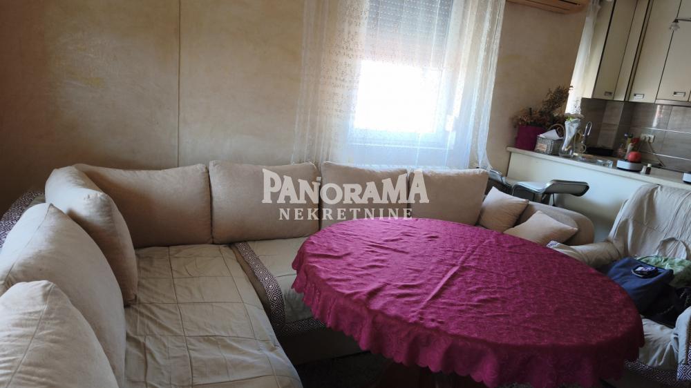 Slika 1 - Živorada Đukića, Dvoiposoban stan na prodaju, 55m2, 145.000€