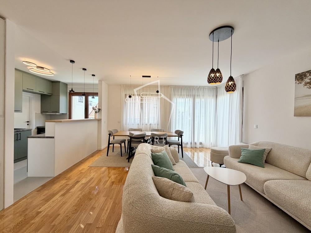Slika 2 - Pčinjska, Trosoban stan za izdavanje, 85m2, 1.300€