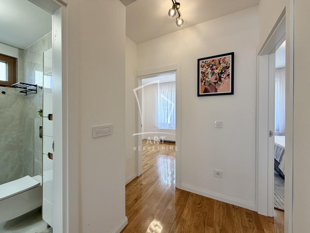 Slika 8 - Pčinjska, Trosoban stan za izdavanje, 85m2, 1.300€