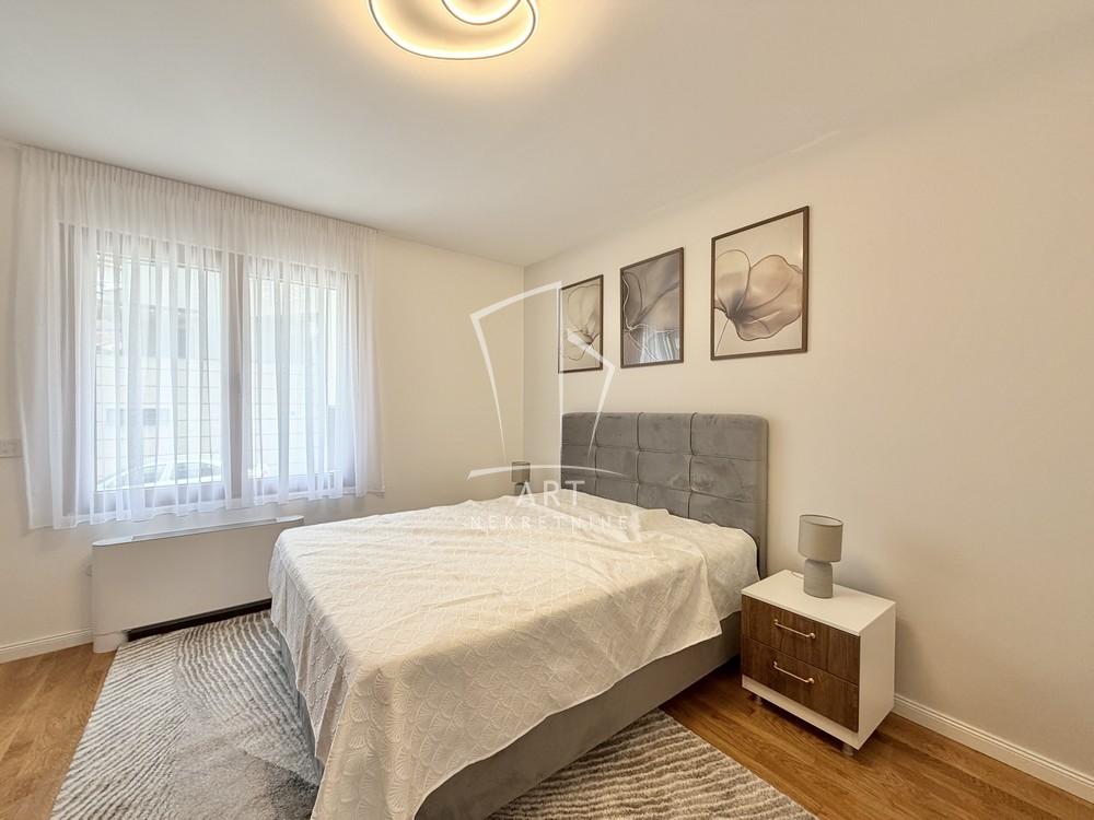Slika 9 - Pčinjska, Trosoban stan za izdavanje, 85m2, 1.300€