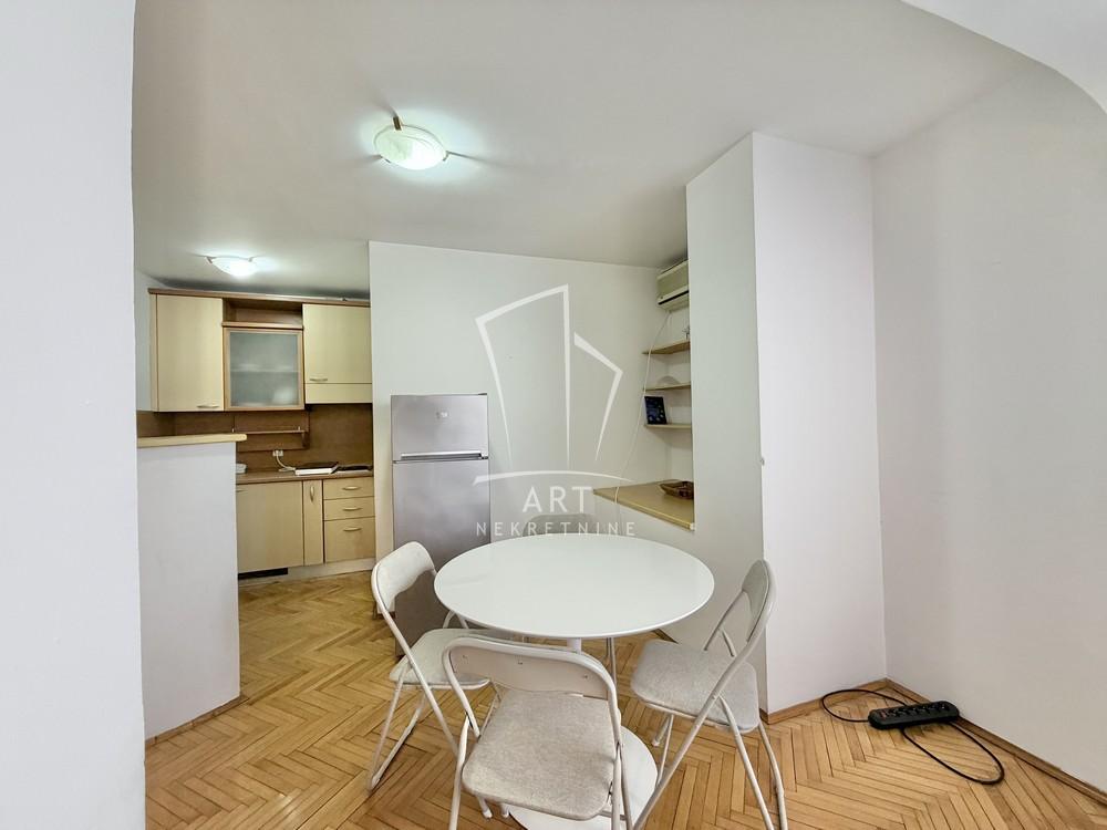 Slika 6 - Durmitorska, Trosoban stan za izdavanje, 100m2, 800€