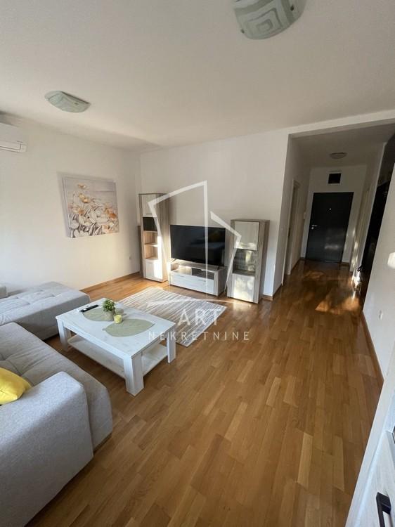Slika 2 - Bilećka, Dvosoban stan za izdavanje, 52m2, 700€