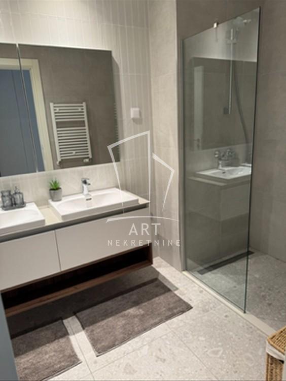 Slika 7 - Luke Ćelovića Trebinjca, Četvorosoban stan za izdavanje, 111m2, 2.300€