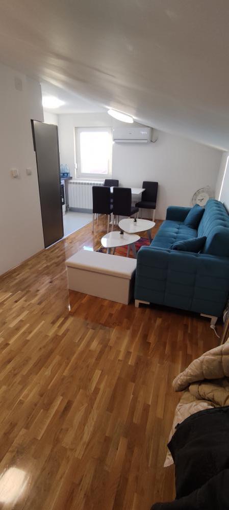 Slika 5 - Stevana Luburića,  Stan za izdavanje, 23m2, 300€