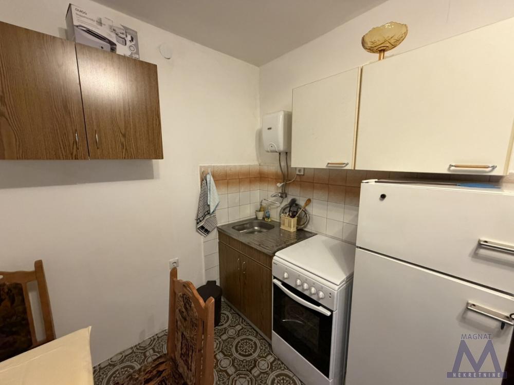 Slika 6 - Dvosoban stan za izdavanje, 250€
