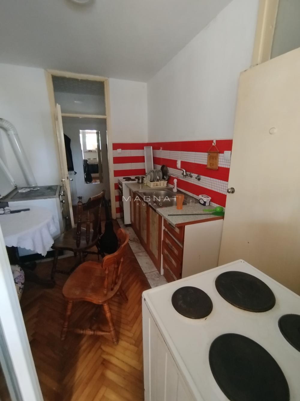 Slika 2 - Dejana Smiljkovića, Dvosoban stan na prodaju, 58m2, 60.000€