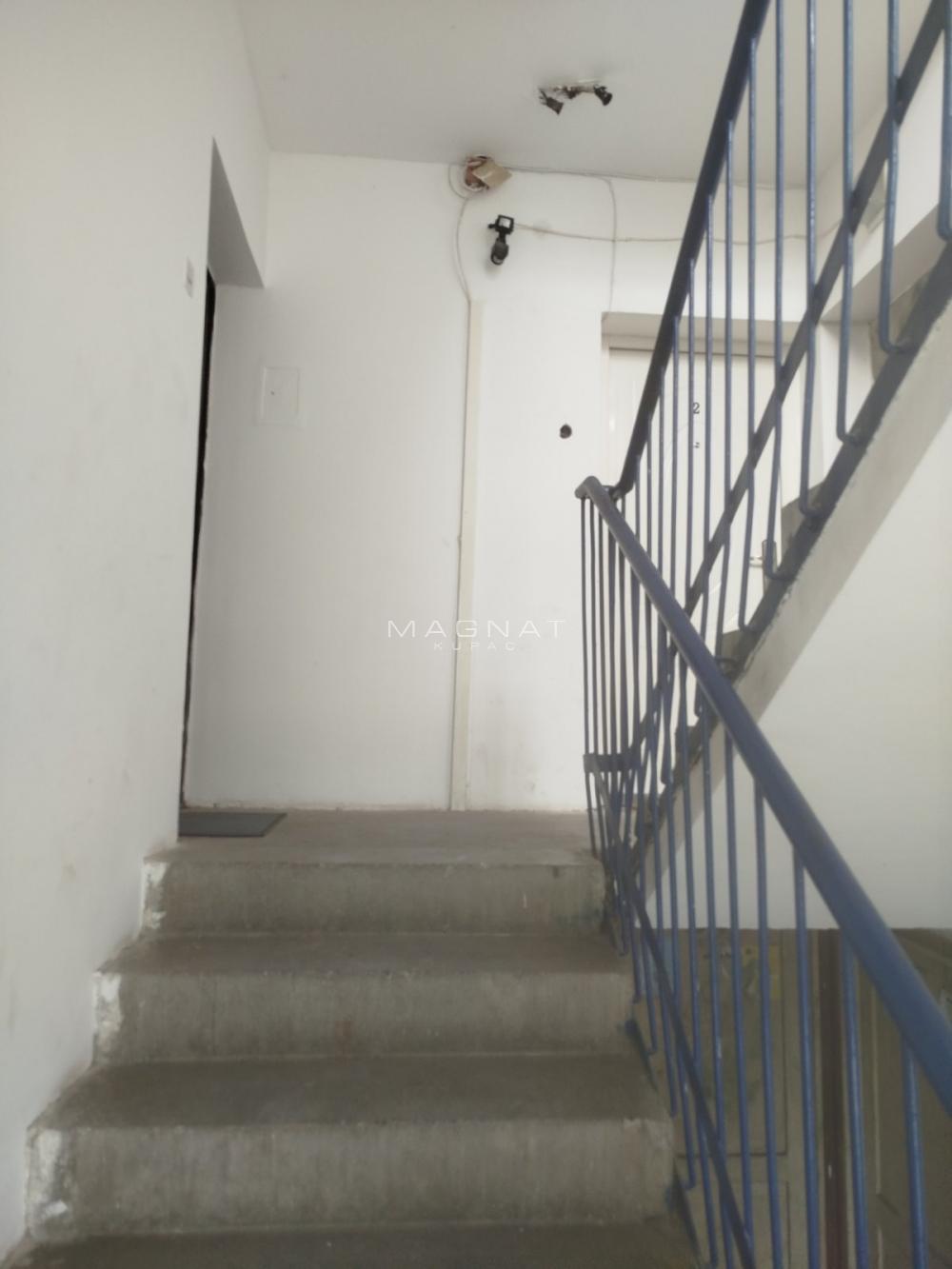 Slika 8 - Dejana Smiljkovića, Dvosoban stan na prodaju, 58m2, 60.000€