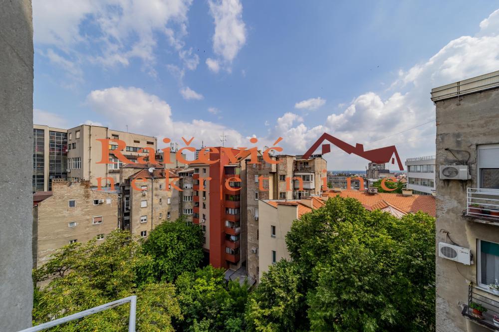 Slika 5 - Vlajkoviceva, Četvorosoban stan na prodaju, 115m2, 795.000€