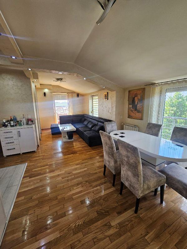 Glavna slika -Zivka Petrovica, Trosoban stan za izdavanje, 70m2, 800€
