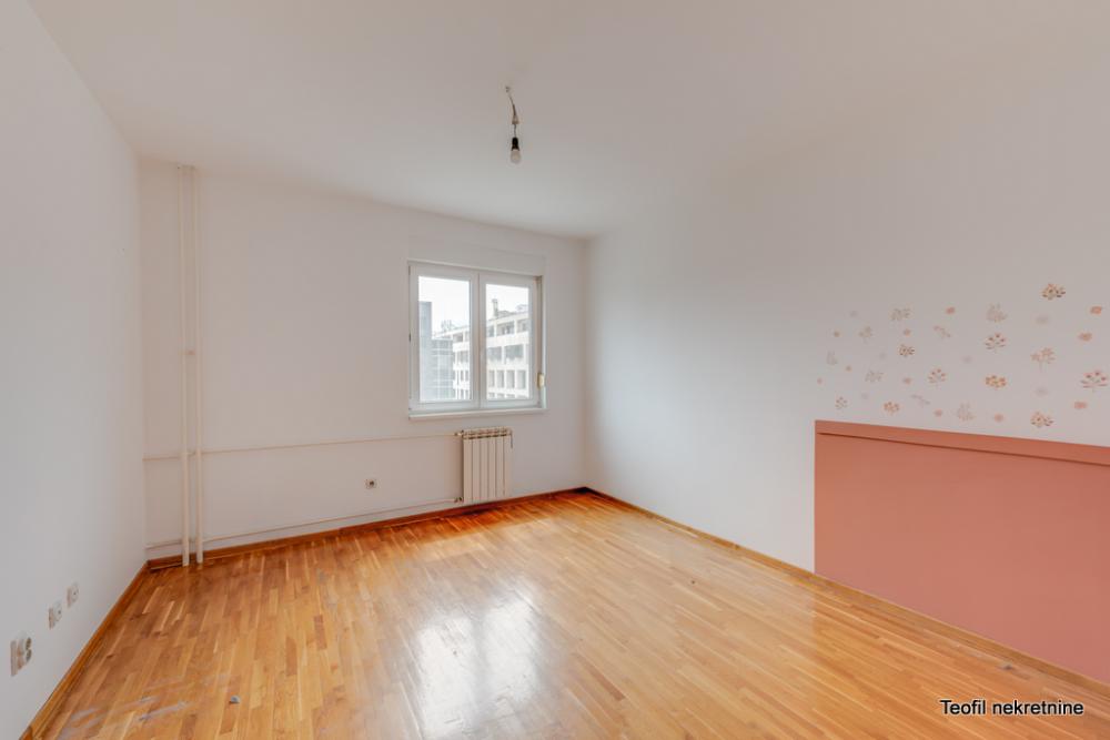 Slika 7 - Bulevar Zorana Đinđića, Dvosoban stan na prodaju, 66m2, 270.000€