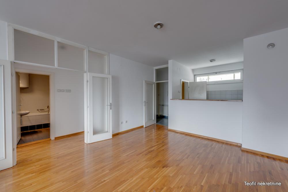 Slika 10 - Bulevar Zorana Đinđića, Dvosoban stan na prodaju, 66m2, 270.000€