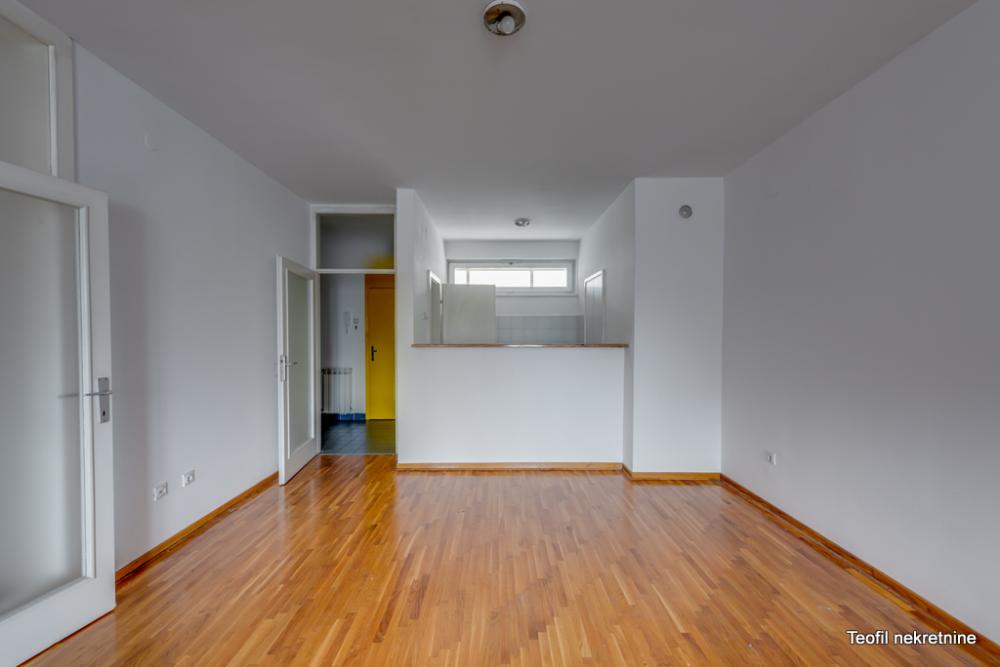 Slika 11 - Bulevar Zorana Đinđića, Dvosoban stan na prodaju, 66m2, 270.000€
