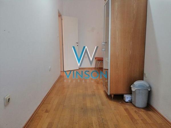 Slika 9 - Železnička,  Lokal za izdavanje, 94m2, 700€