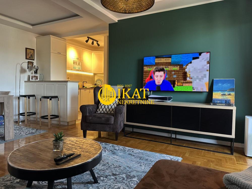 Slika 1 - Milana Rakića, Trosoban stan na prodaju, 60m2, 228.000€