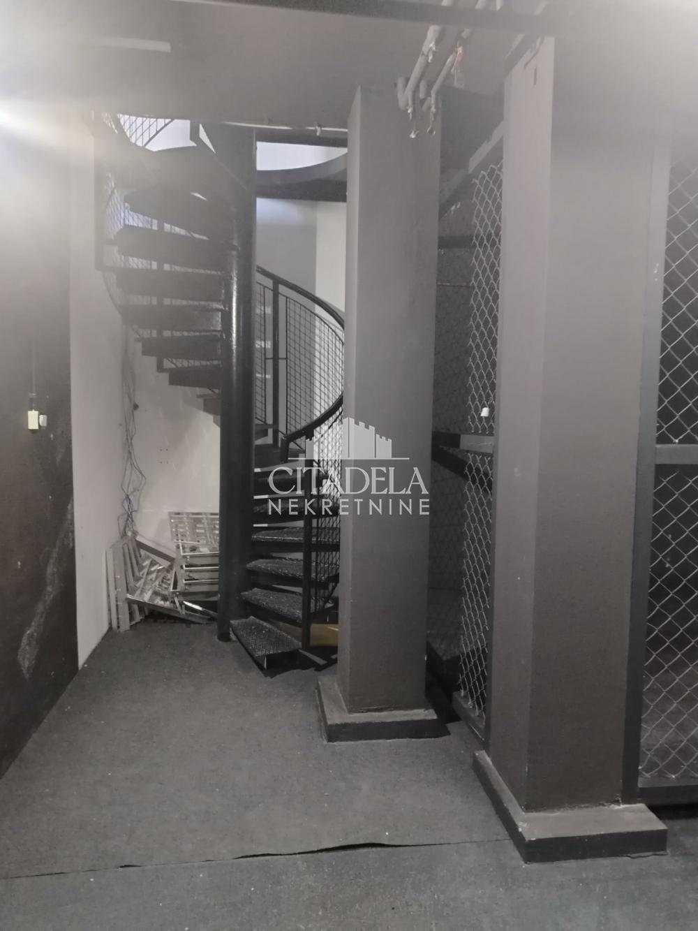 Slika 4 - Omladinskih brigada,  Lokal na prodaju, 85m2, 240.000€