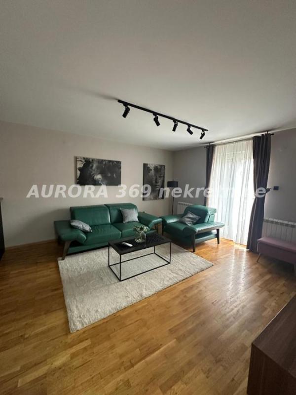 Glavna slika -Jednoiposoban stan za izdavanje, 48m2, 450€