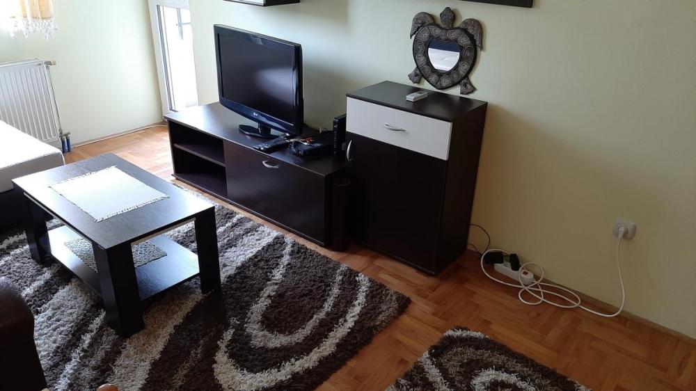 Slika 3 - Jednoiposoban stan za izdavanje, 37m2, 400€