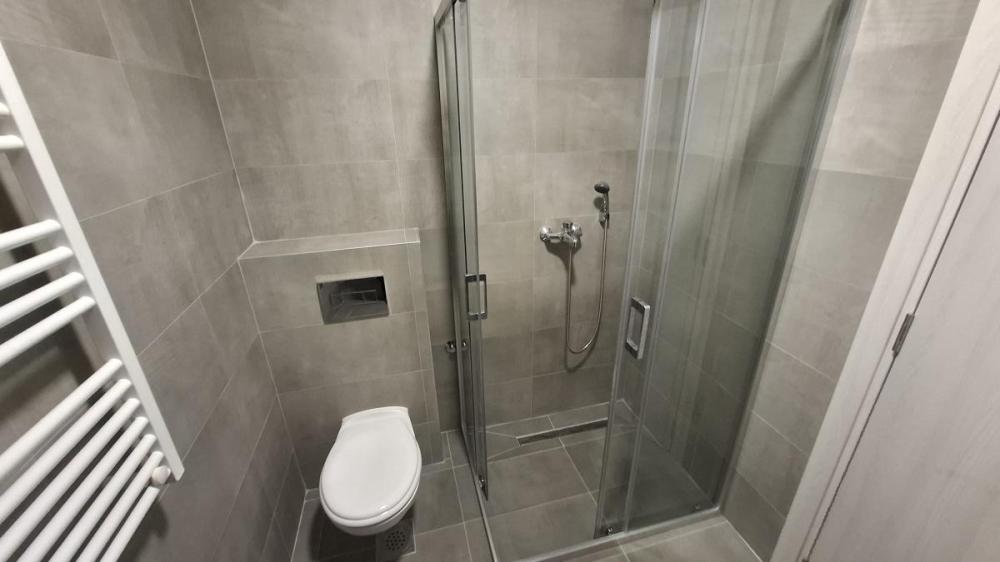 Slika 8 -  Lokal za izdavanje, 75m2, 600€