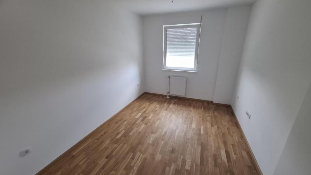 Slika 9 -  Lokal za izdavanje, 75m2, 600€
