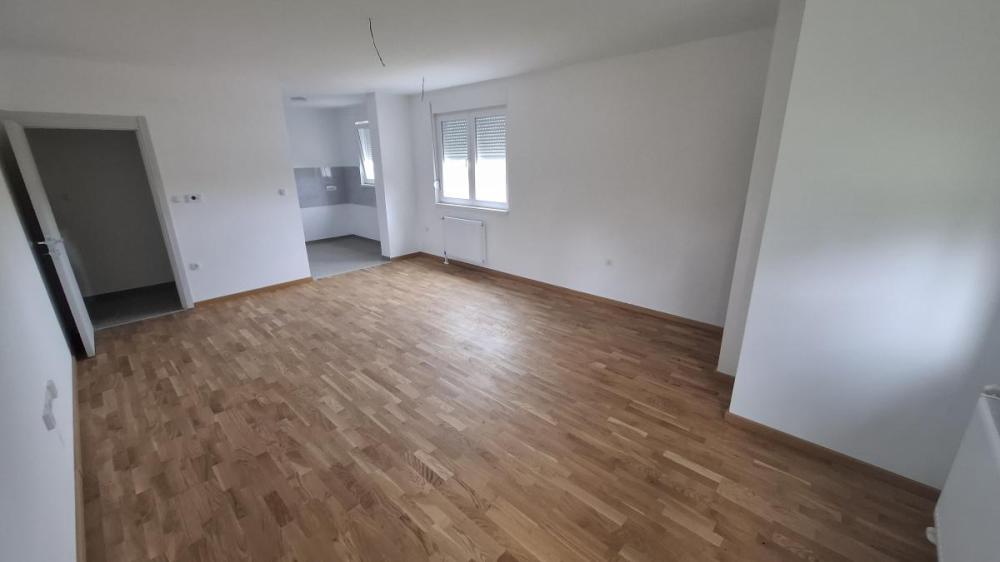 Slika 1 -  Lokal za izdavanje, 75m2, 600€