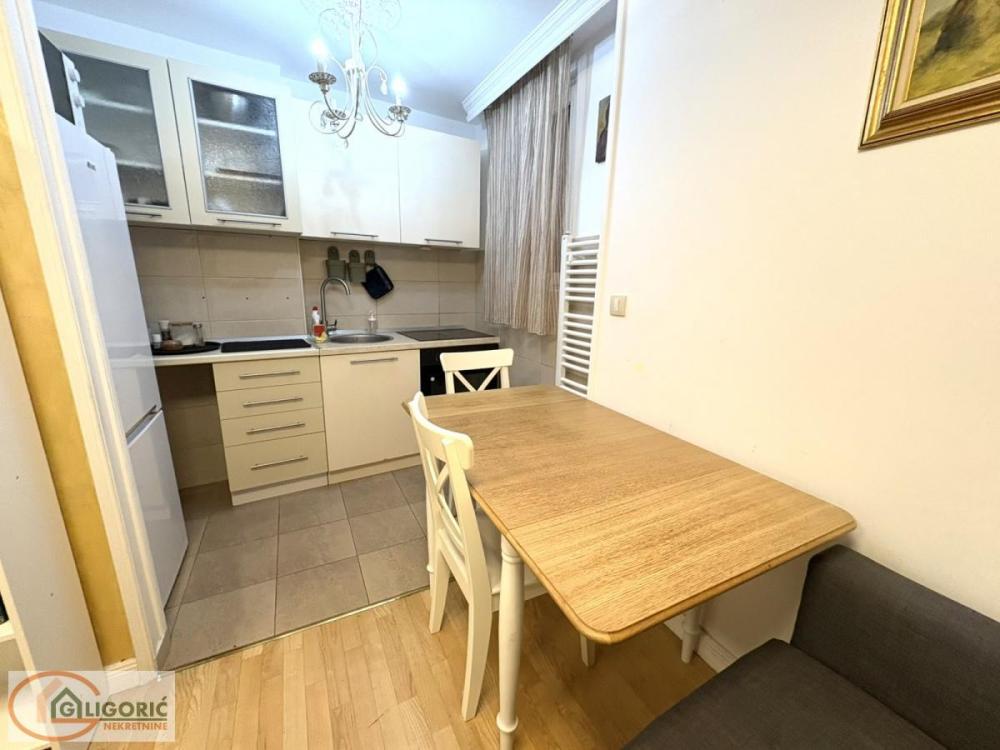 Slika 3 - Trosoban stan za izdavanje, 65m2, 850€