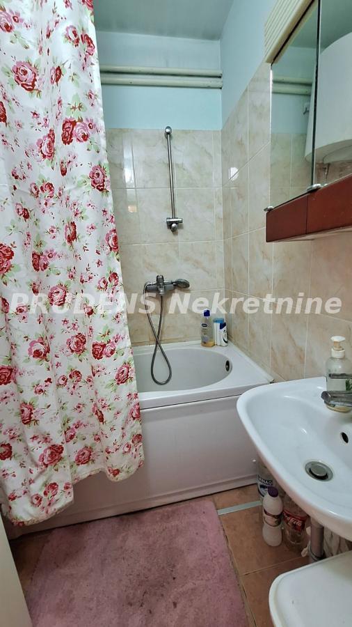 Slika 7 - Bulevar revolucije,  Kuća na prodaju, 333m2, 280.000€
