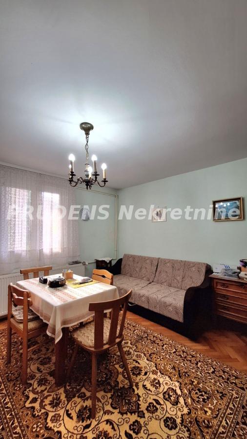 Slika 4 - Bulevar revolucije,  Kuća na prodaju, 333m2, 280.000€