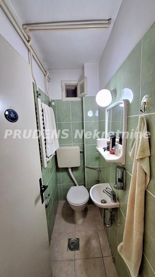 Slika 6 - Bulevar revolucije,  Kuća na prodaju, 333m2, 280.000€