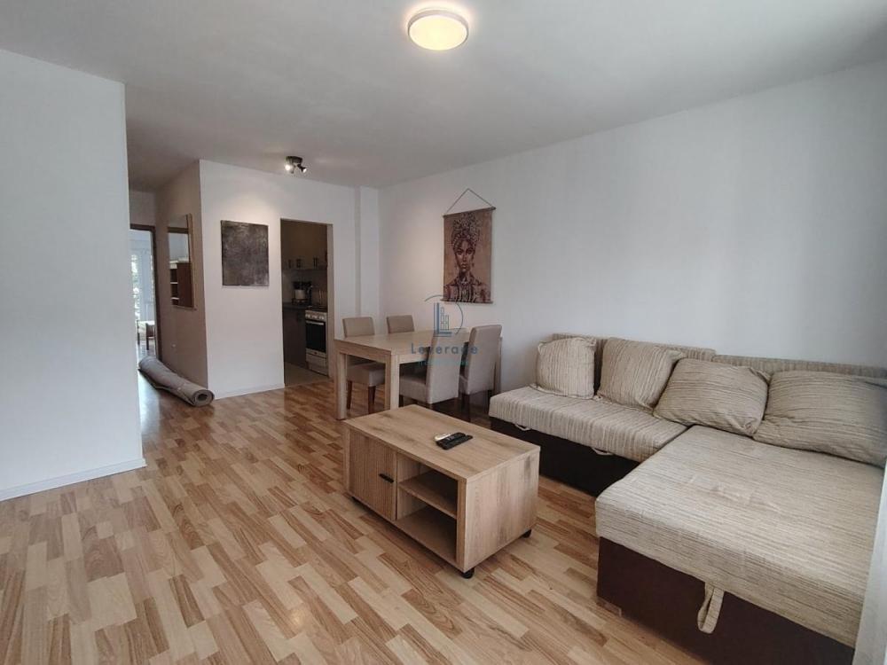 Glavna slika -Jurija Rakitina, Trosoban stan za izdavanje, 70m2, 650€