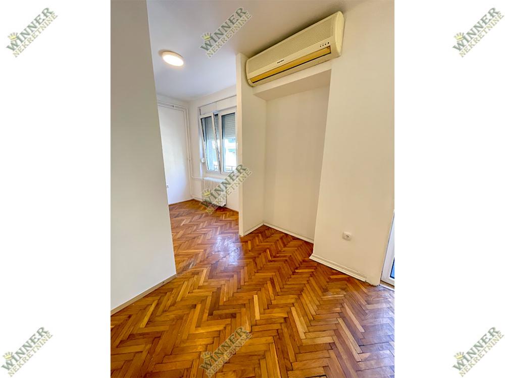 Slika 5 - Gospodar Jovanova, Trosoban stan za izdavanje, 52m2, 700€