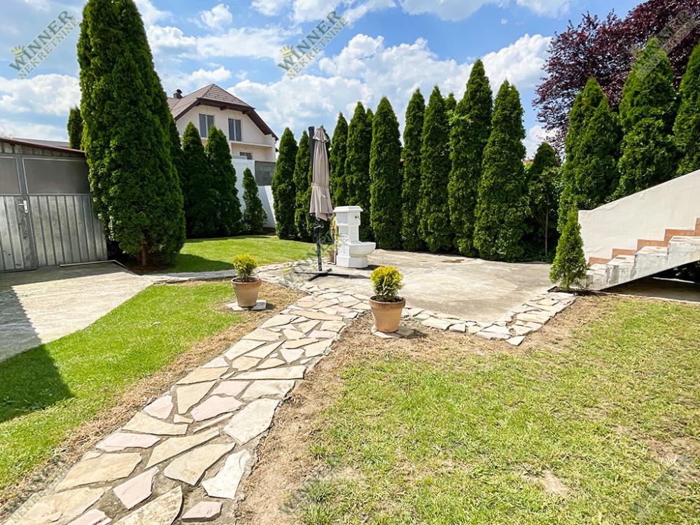 Slika 2 - Isidora Stojanovića,  Kuća na prodaju, 218m2, 219.900€