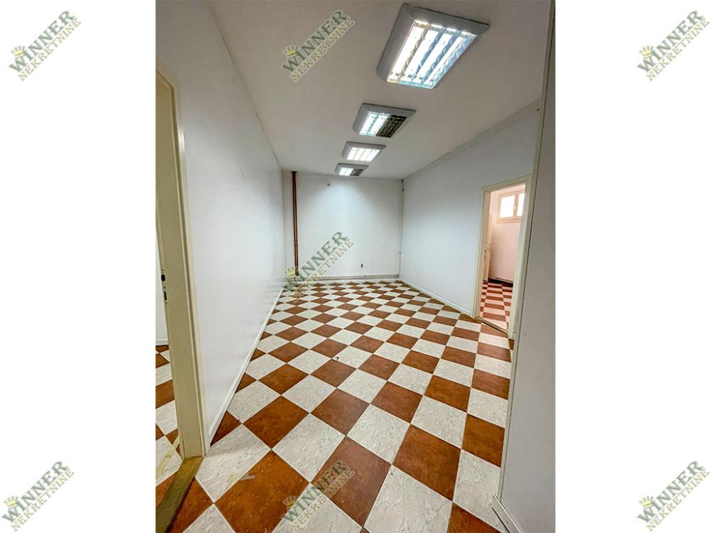 Slika 3 - Milana Uzelca,  Lokal za izdavanje, 120m2, 850€