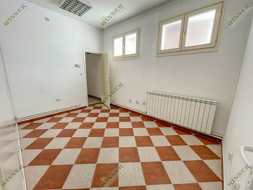 Slika 6 - Milana Uzelca,  Lokal za izdavanje, 120m2, 850€
