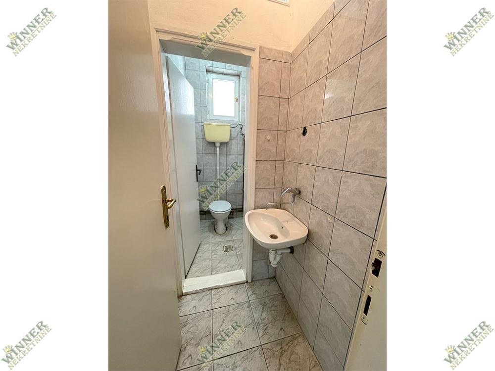 Slika 7 - Milana Uzelca,  Lokal za izdavanje, 120m2, 850€