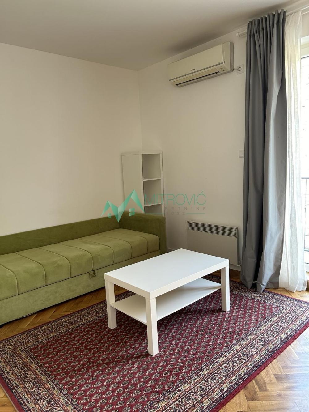 Glavna slika -Jednosoban stan za izdavanje, 26m2, 320€