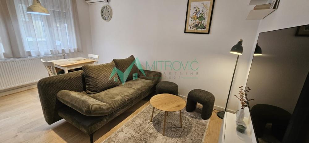 Glavna slika -Jednoiposoban stan za izdavanje, 36m2, 450€