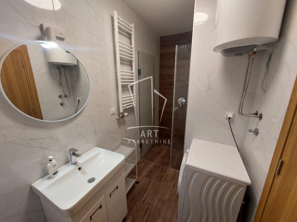 Slika 8 - Živojina Žujovića, Dvosoban stan za izdavanje, 43m2, 600€