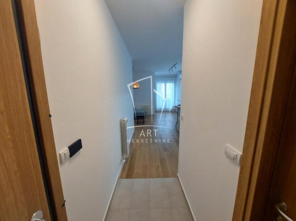 Slika 9 - Živojina Žujovića, Dvosoban stan za izdavanje, 43m2, 600€