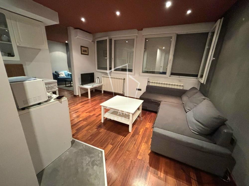 Slika 3 - Vidovdanska, Jednoiposoban stan za izdavanje, 47m2, 500€