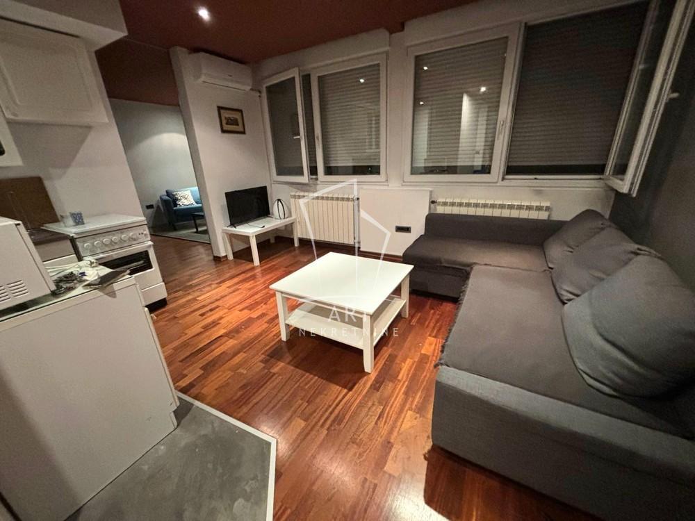 Glavna slika -Vidovdanska, Jednoiposoban stan za izdavanje, 47m2, 500€