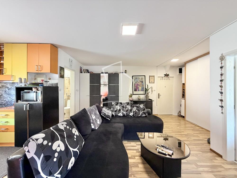 Slika 7 - Veselina Čajkanovića, Dvosoban stan na prodaju, 54m2, 160.000€