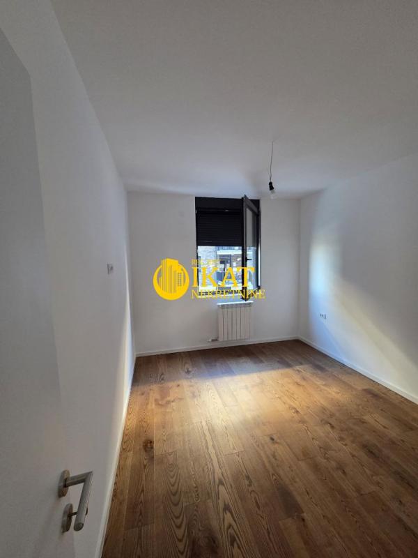 Slika 4 - Mirka Milojkovića, Trosoban stan na prodaju, 67m2, 205.000€