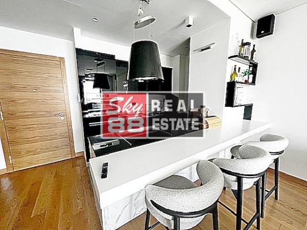 Slika 7 - Hercegovačka, Trosoban stan za izdavanje, 92m2, 2.800€