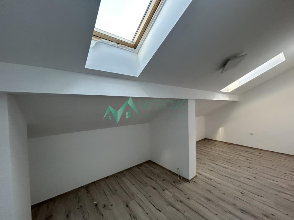 Slika 3 - Trosoban stan na prodaju, 93m2, 153.200€