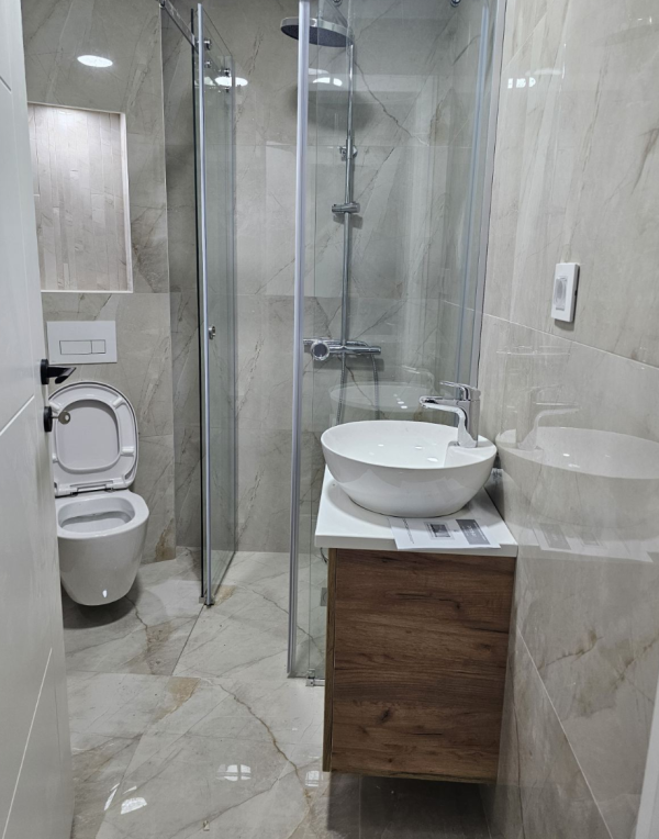 Slika 11 - Crveni Pevac, u blizini Delta Planeta, Četvorosoban stan na prodaju, 88m2, 202.400€