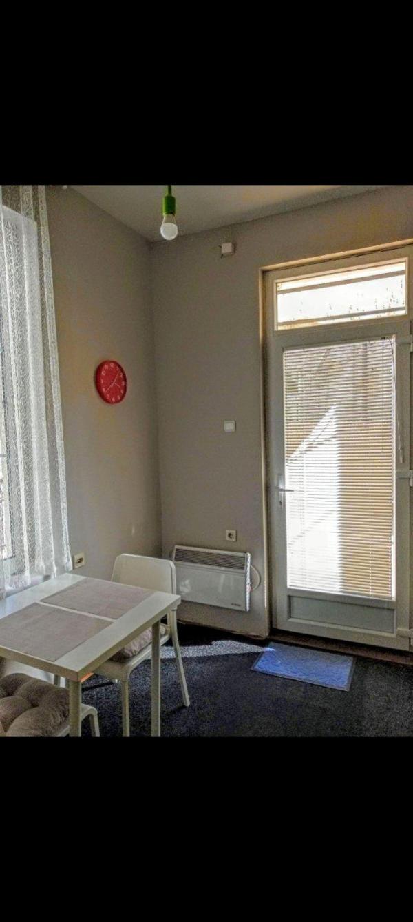 Slika 5 - Venizelosova, Trosoban stan za izdavanje, 62m2, 620€