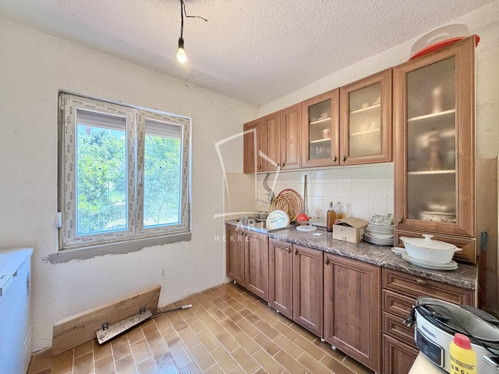 Slika 11 - Prizrenska,  Kuća na prodaju, 325m2, 310.000€