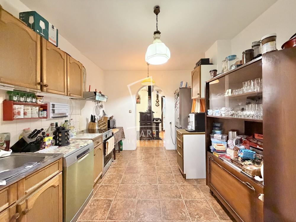 Slika 3 - Prizrenska,  Kuća na prodaju, 325m2, 310.000€