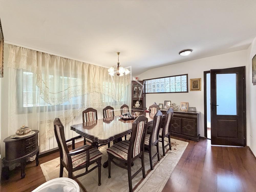 Slika 4 - Prizrenska,  Kuća na prodaju, 325m2, 310.000€
